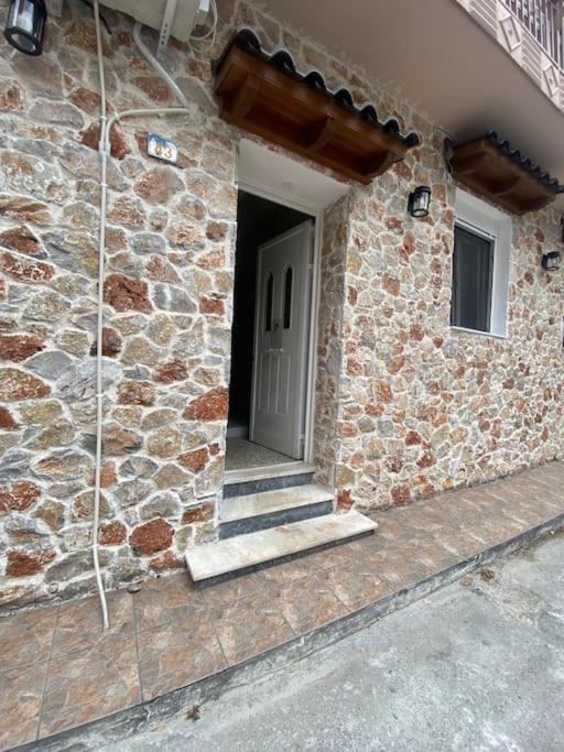 아카르나이 Stone House 48 M 아파트 외부 사진