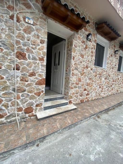 아카르나이 Stone House 48 M 아파트 외부 사진